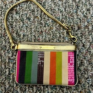 Coach Poppy pouch
